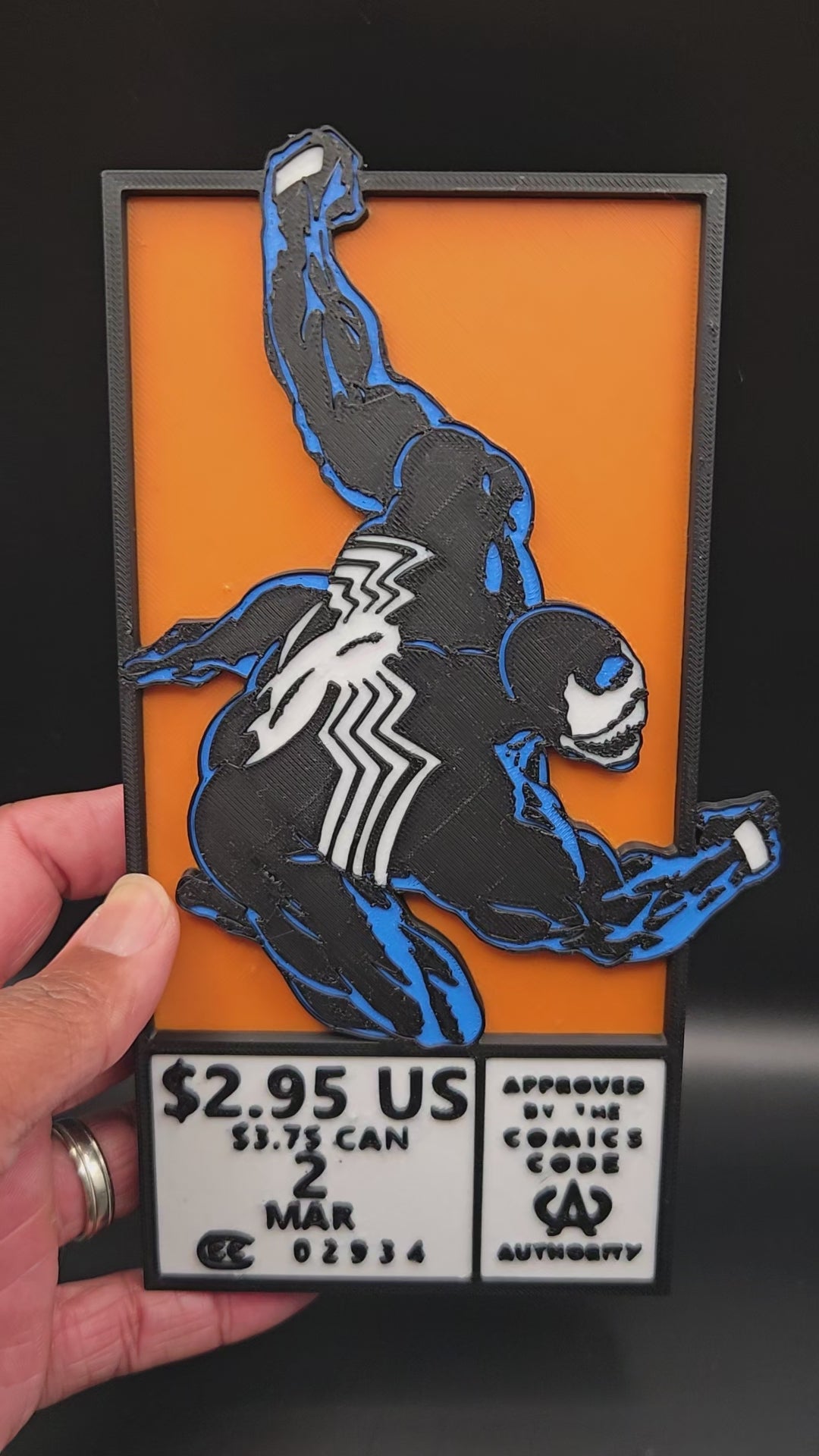 Hanging Venom Comic Corner Box